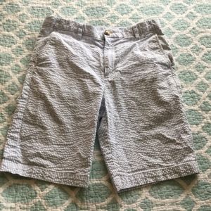 Vineyard Vines searsucker shorts